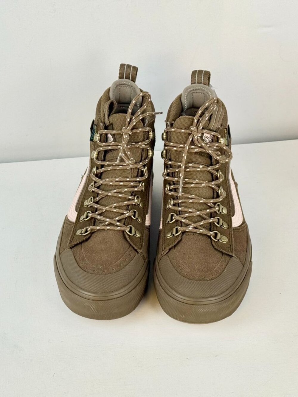M6.5, W8 - Vans MTE Sk8-Hi Waterproof Insulated Boots - Teak Brown/Pink - Picture 4 of 11